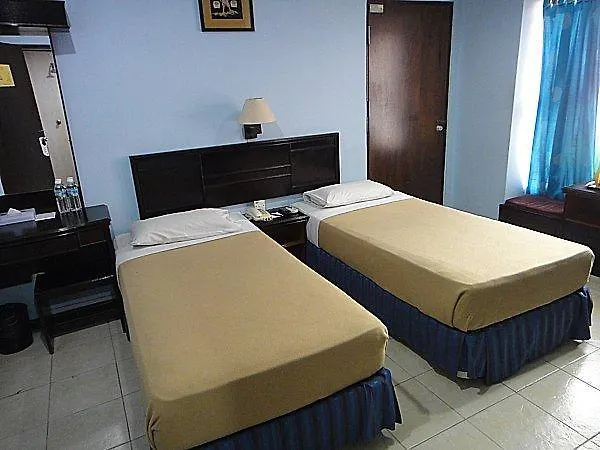 Batu Burok BeachHotel Kuala Terengganu